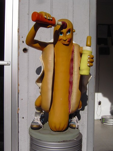 Hot Dog 1 by misskarenjean