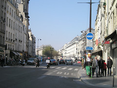 St Paul Marais Rue Saint Antoine