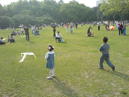 Kite Flying in Zhongshan Park