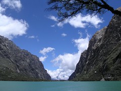 Trekking in the Cordillera Blanca Llanganuco Lagoons
