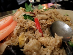 thai fried rice with shrimp