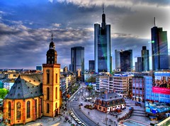 グーグルアースで3D化されたドイツ5都市を旅行