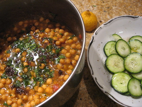 Curried Chickpeas & Cukes