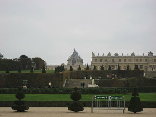 Back of Château de Versailles