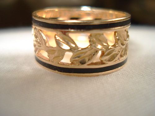 Unique wedding ring photo lymura4747