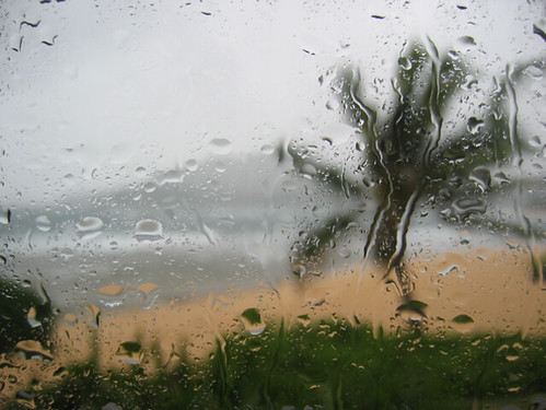 rain storm in hawaii