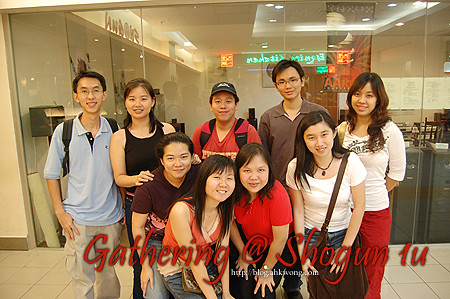Group photo back from left:Lee yan & her BF, Kok Chew, Mun Wai, Elly; front from left:Lai Wah, Allicia & friends, Min Yin