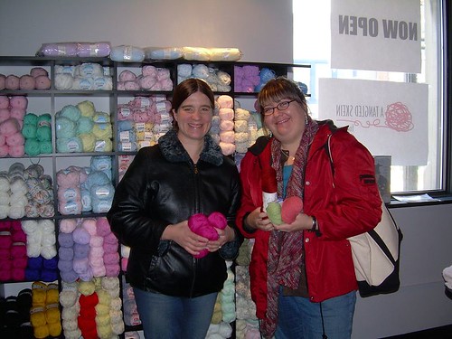 Jolene and Jody at A Tangled Skein