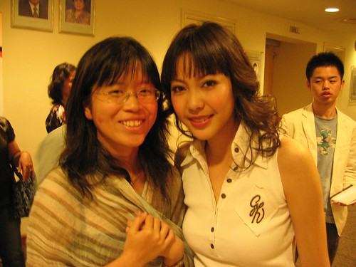 Olivia Ong's a capella rendition of Majulah Singapura (2004 ...