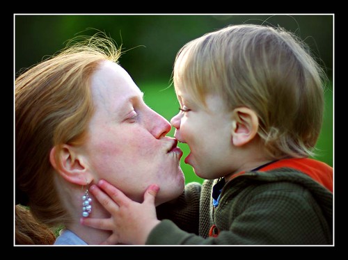 A Mother´s Kiss  [123/365]