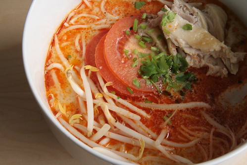 chicken laksa soup. Chicken Laksa. I came across a jar of Laksa paste. It#39;s really good. It#39;s just the soup base and you need to add stock, coconut milk and full cream milk and