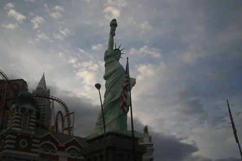 statue of liberty las vegas height. Statue of Liberty Las Vegas