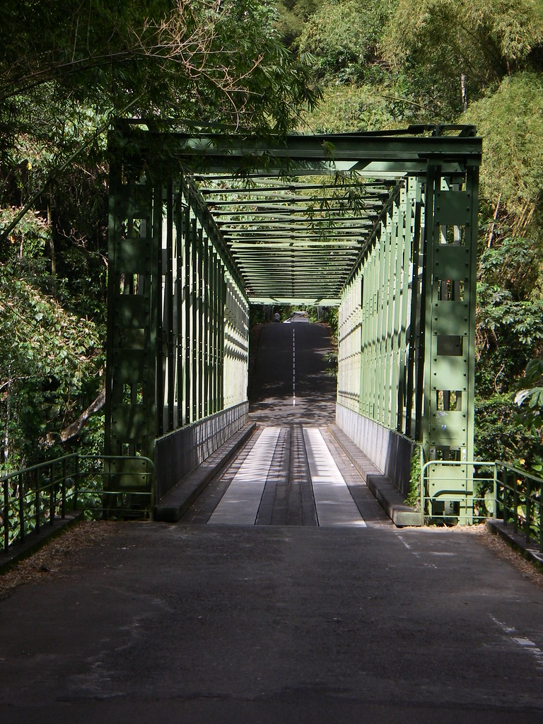 фото: Pont de la rivi`ere Potiche