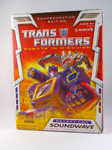Reissue Soundwave with Ravage and Laserbeak