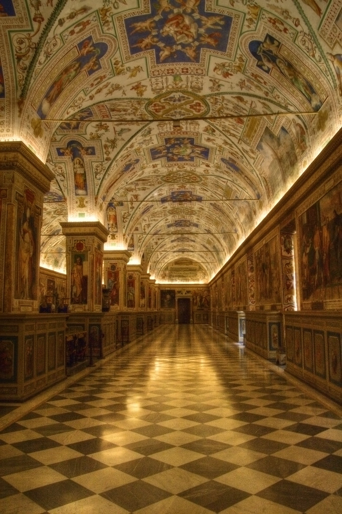 Inside Vatican Museum 2