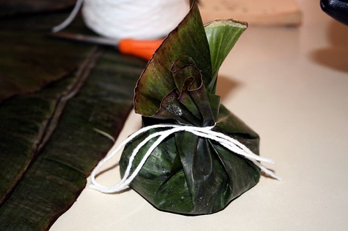 koki, tied and ready for steaming