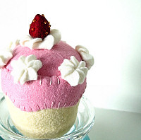 Sweet Shop Wool Felt Pink Cupcake Pincushion
