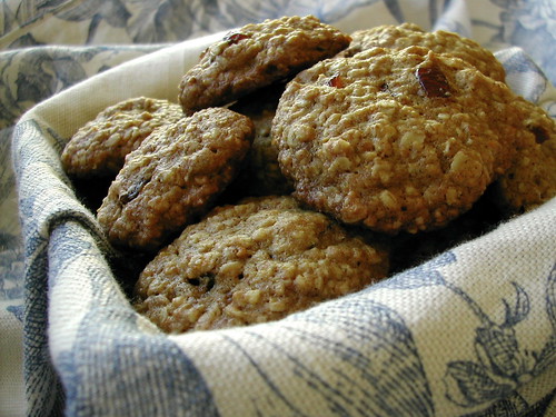 Oatmeal+Cranberry Cookie