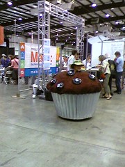 Roving Cupcake [Maker Faire]
