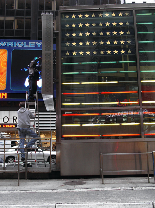 Times Square, men at work