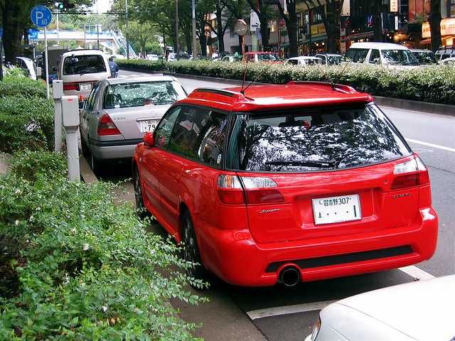 2002 red tokyo automobile subaru legacy omotesando blitzen porschedesign