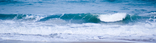 Wave banner