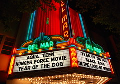 Del Mar theater - Santa Cruz - by Steve Rhodes