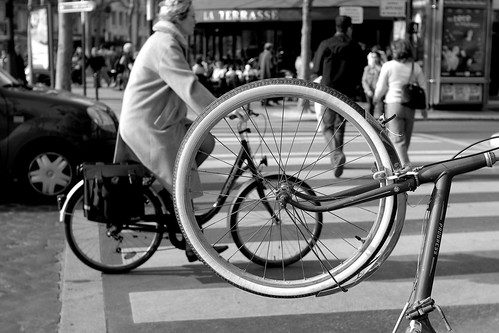 creative commons hi-res photo of the day:  wheels (3281 x 2187)
