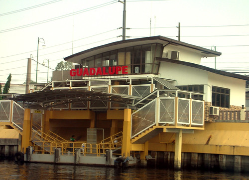 Pasig River Ferry--Guadalupe Station by theresekng.