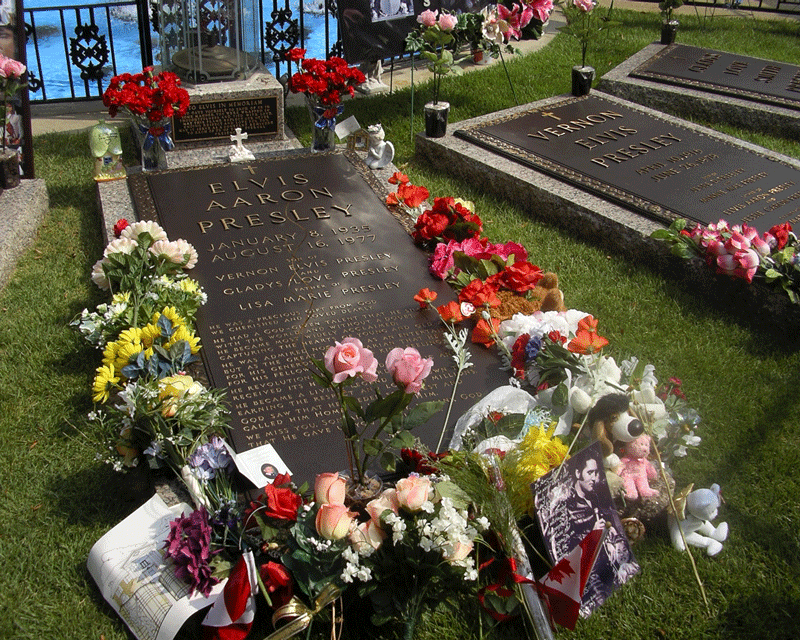 Elvis Presley Grave (Graceland) Memphis