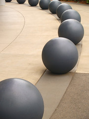 Spheres On A Curve