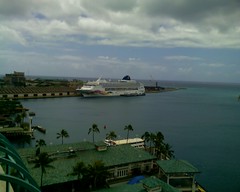 Cruise ship from Aloha Tower