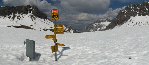 Closed due to unforseen circumstances - Col du Sanetsch bus stop, Switzerland