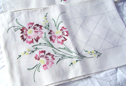 Mom's Embroidery 001