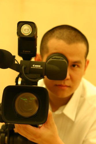 Canon XL2 Camcorder Portrait shot 