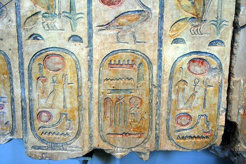 2006_0610_103910AA Koningslijst uit Abydos,tempel Ramses2,BM Londen por Hans Ollermann.