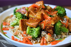 Soy-Mirin Tofu Over Rice with Broccoli and Peanut Sauce