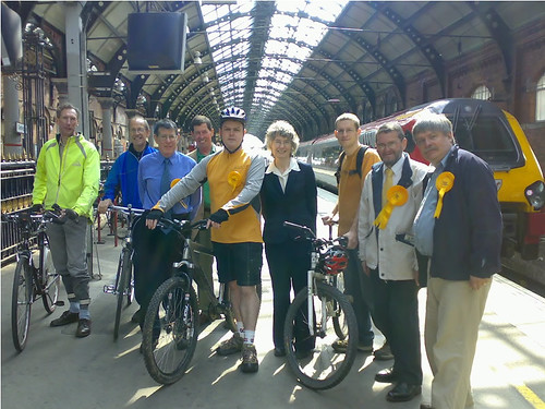 Darlington Cycling Campaign: Bikes on Trains