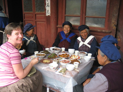 Lunch with Naxi grannies