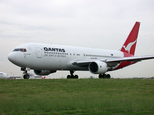 Qantas Boeing767 VH-EAN