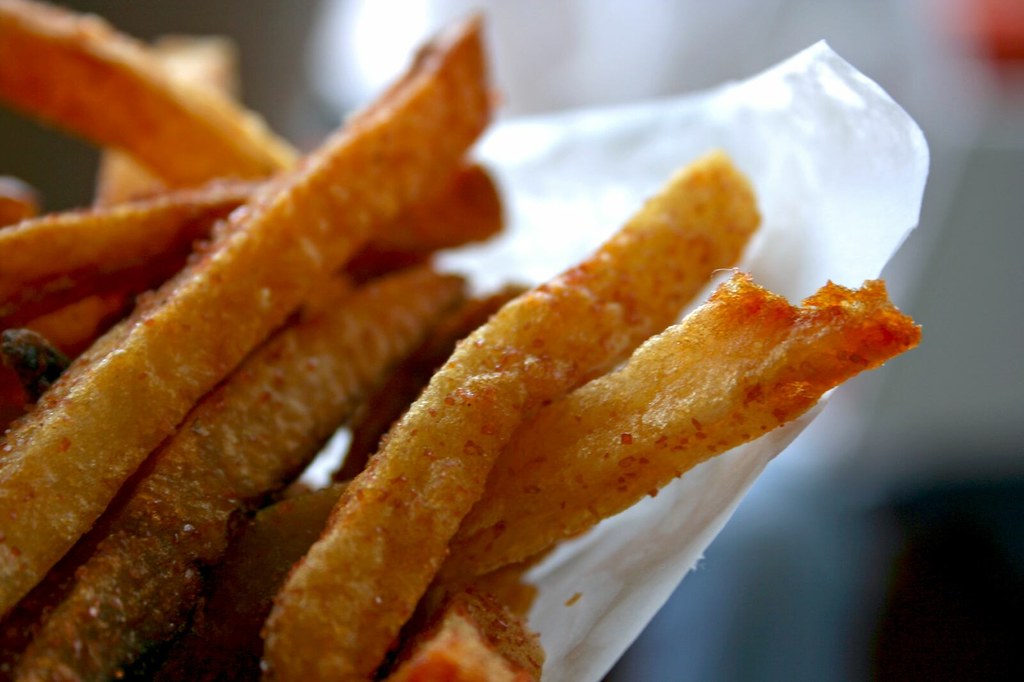 Close up of the pommes frites