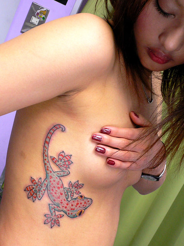 cute lizard tattoo 