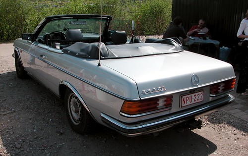 Cabriolets of the W123 weren't produced by Mercedes