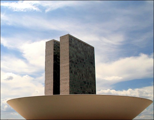 National Congress Building - Brasilia - Brazil (by Luiz Castro)
