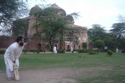 Mullah-ji Plays Cricket