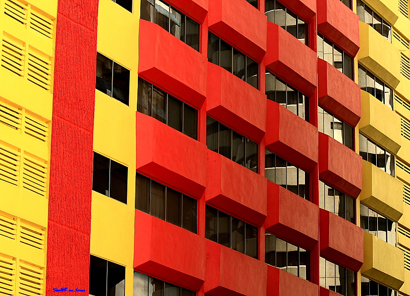 Colorful Building @ KL Malaysia (05/05/07)