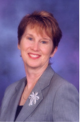 Ecumen CEO Kathryn Roberts