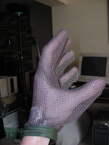 chainmail glove