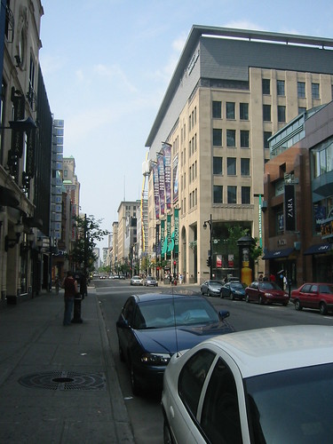 Rue Sainte-Catherine, Montréal
