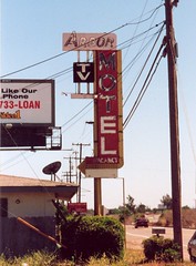 20010802 Arbor Motel